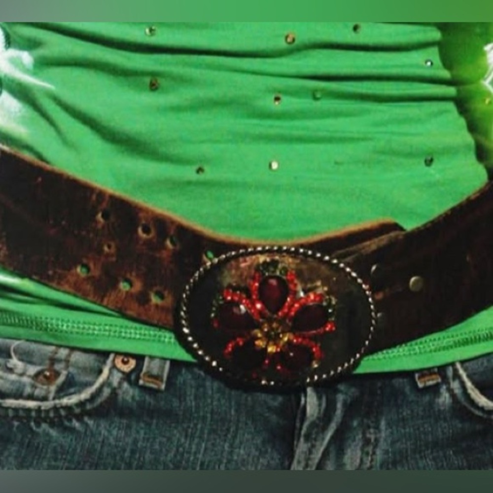 ISO flower buckle leather belt